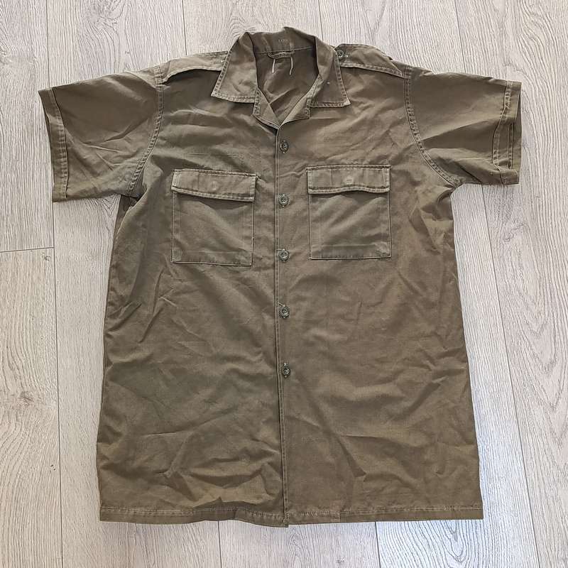 SADF Nutria short sleeve shirt - size large