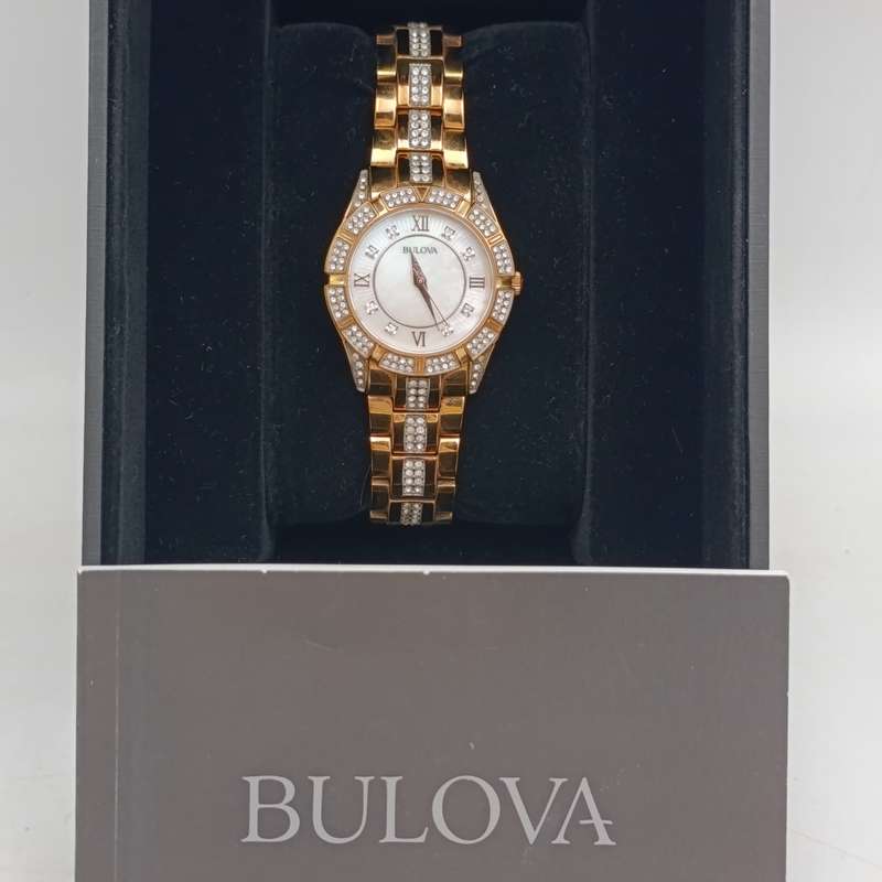 Bulova Rose Tone Crystal ladies watch in box - excellent working condition
