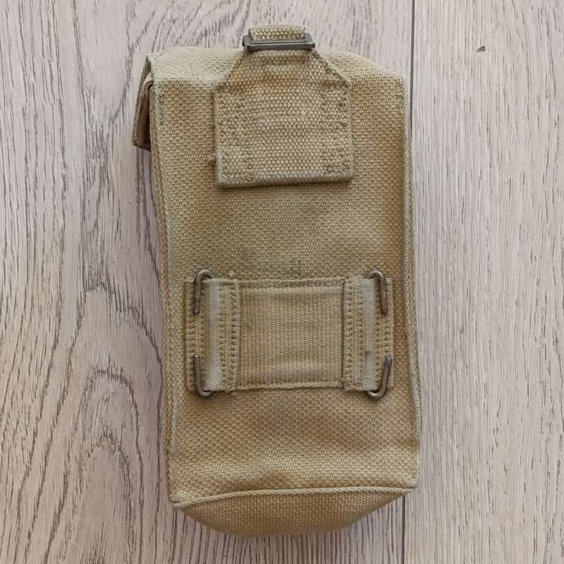 WW2 SA Union Defence Force ammo pouch