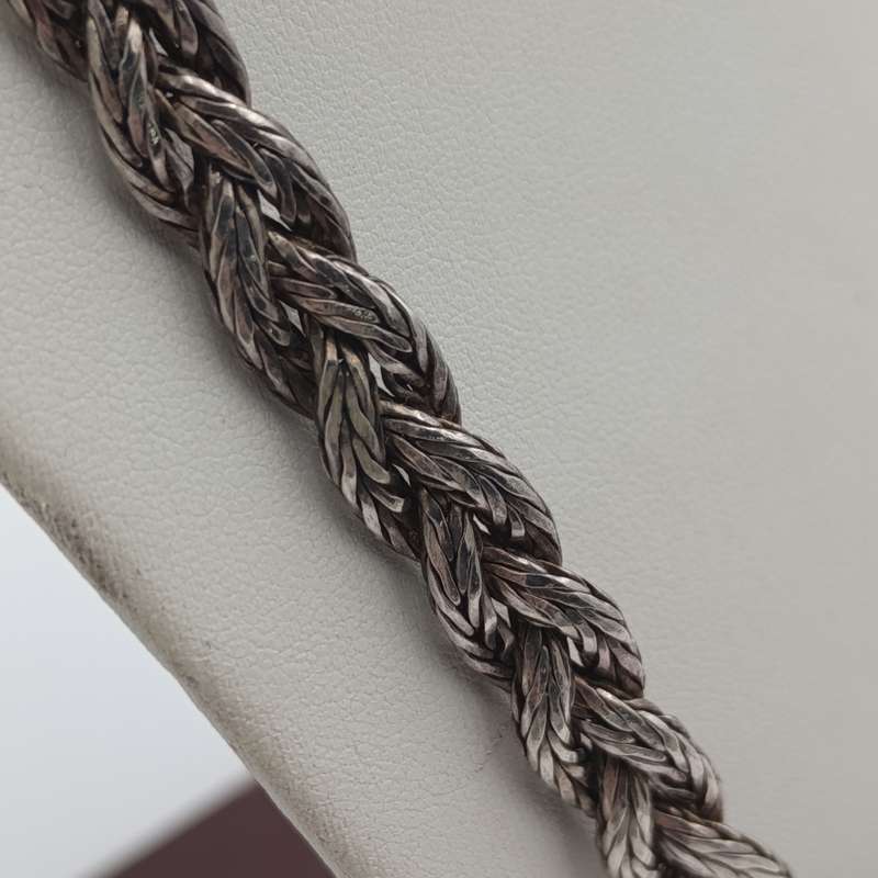 Beautiful heavy twisted Sterling silver necklace - weighs 73.5g -length 50cm