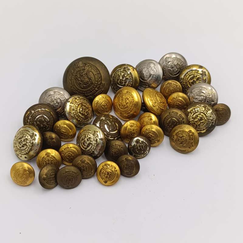 Large lot of SA Railway Police uniform buttons