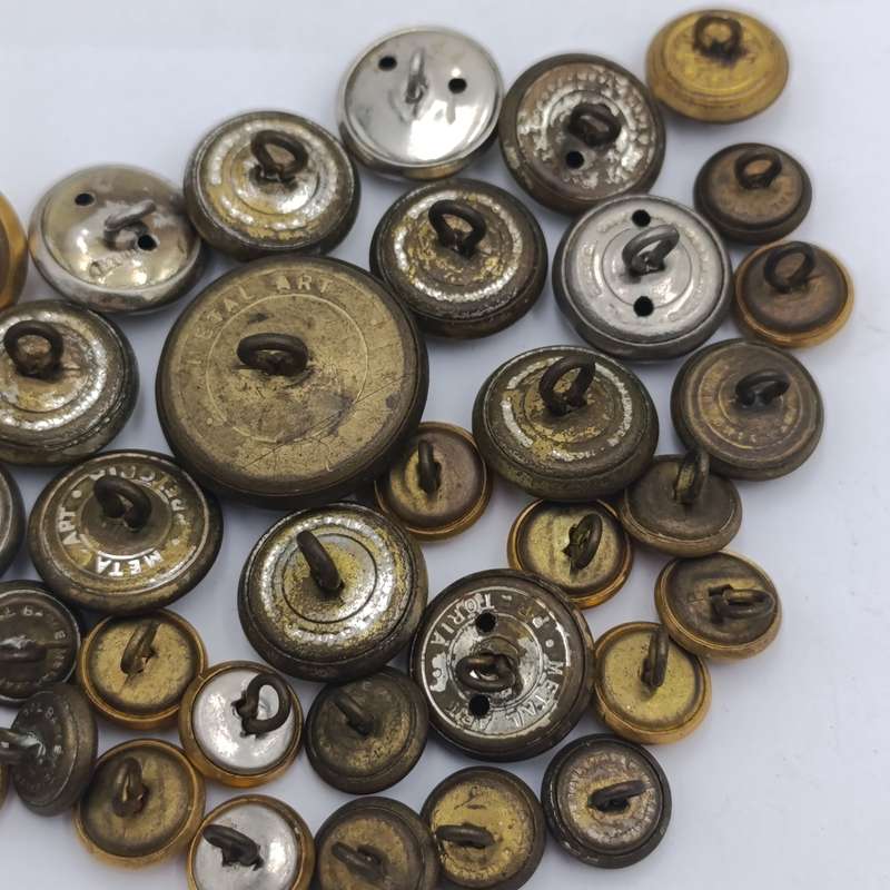 Large lot of SA Railway Police uniform buttons