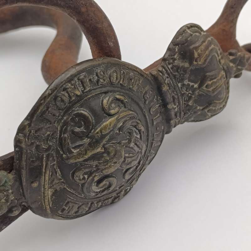 Boer War Victorian horse bit with badge - one side broken