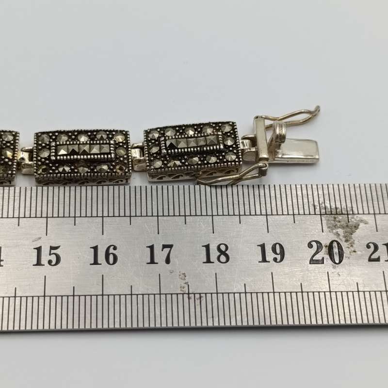 Vintage sterling silver Marcasite bracelet - some stones missing - length 19cm