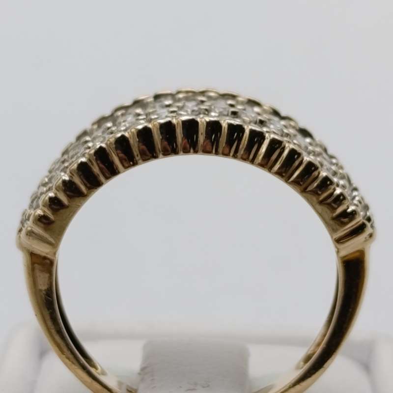 9kr Gold ring with 41 diamonds - weight 4,1g