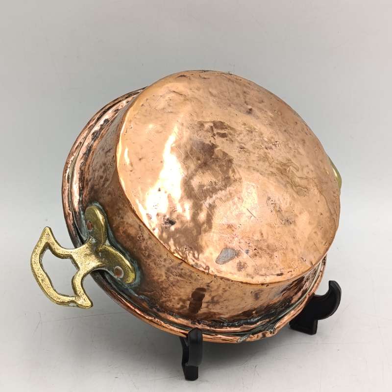Antique hammered copper cooking pan with 2 handles