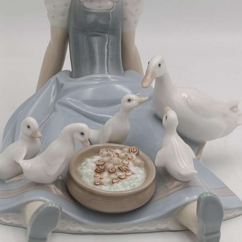 Lladro  Daisa 1979 My Hungry Brood girl feeding ducks figurine - no box