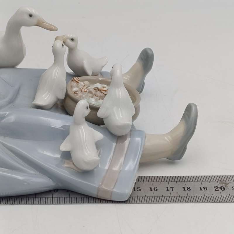 Lladro  Daisa 1979 My Hungry Brood girl feeding ducks figurine - no box