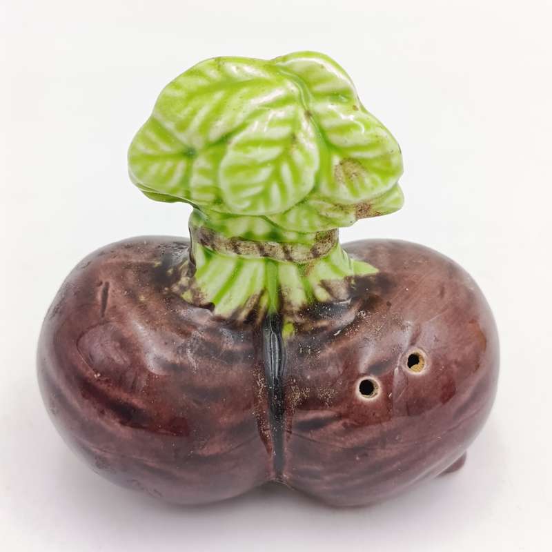 Vintage set of 4 Balboa porcelain vegetables salt and pepper shakers