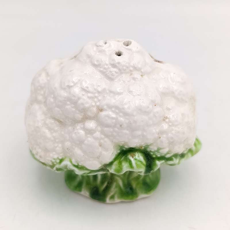 Vintage set of 4 Balboa porcelain vegetables salt and pepper shakers