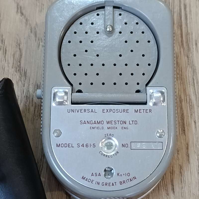 Vintage 1960's Beaulieu R16 cine/movie camera in case
