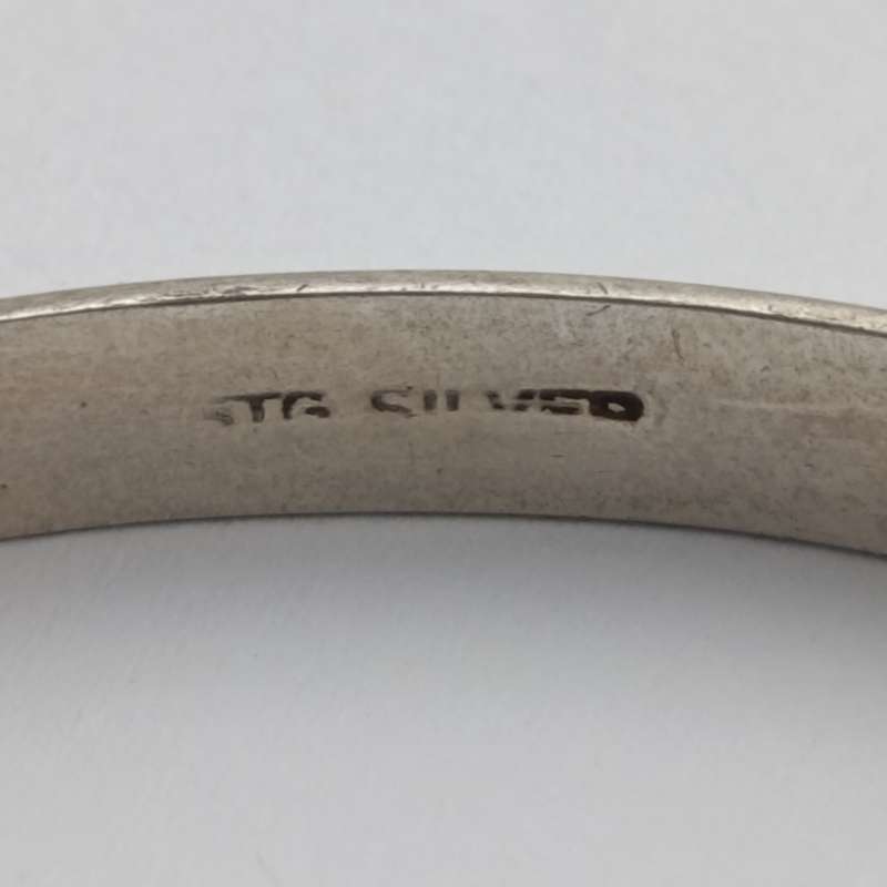 Pair of heavy sterling silver bangles 31.4g total