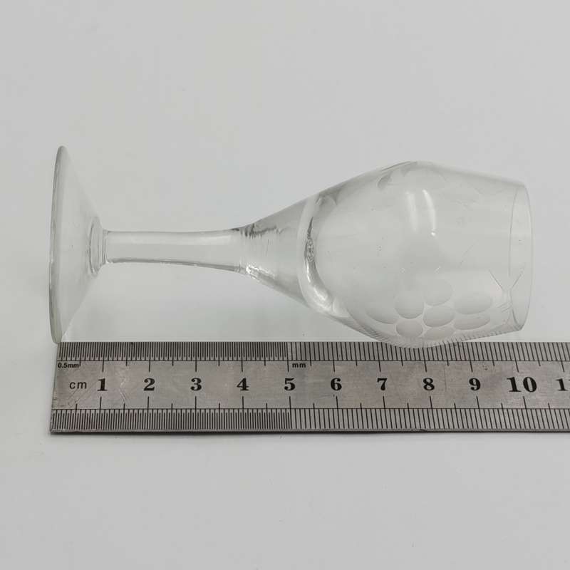 Six grape-pattern Port glasses-original packaging unused