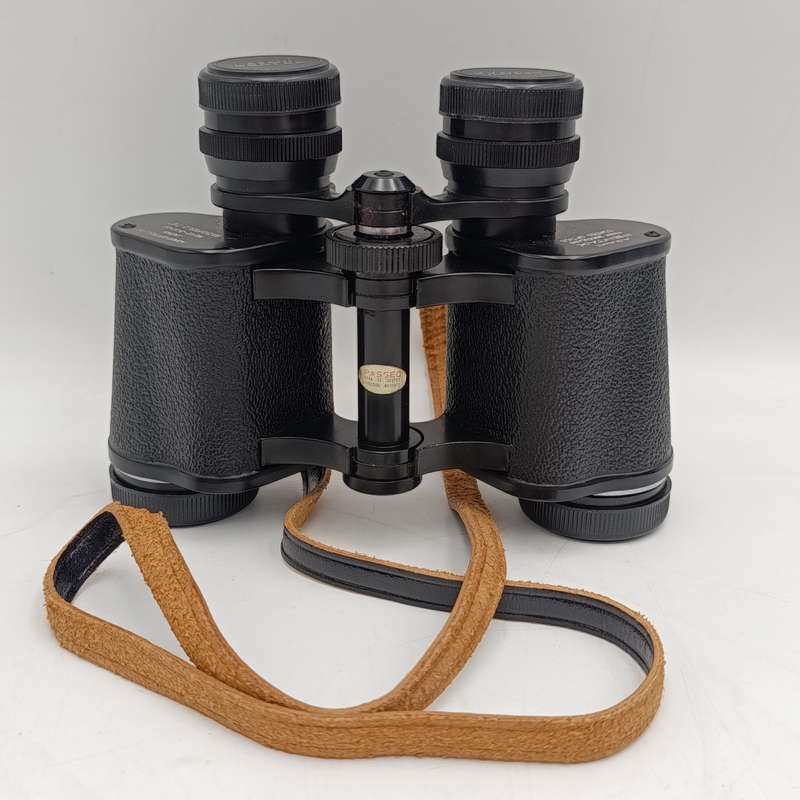 Vintage AsahI Pentax 8 x 30 binoculars in case - excellent condition