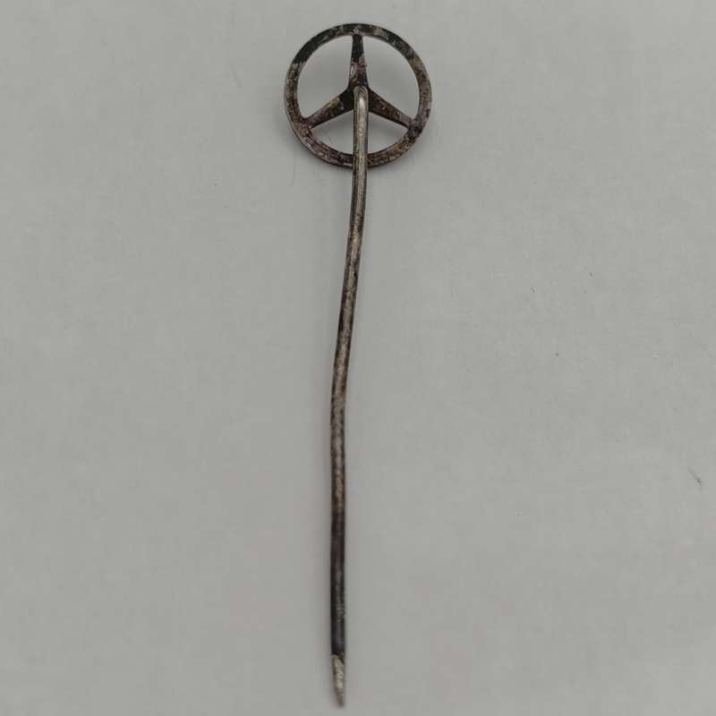 Vintage Silver Mercedes-Benz stick pin badge