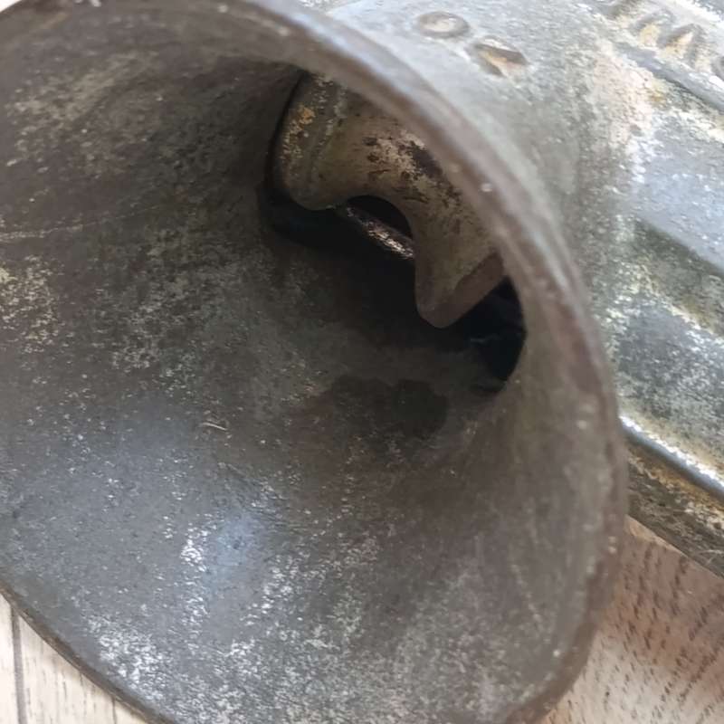 Vintage Alexanderwerk No. 20 meat mincer - no blade