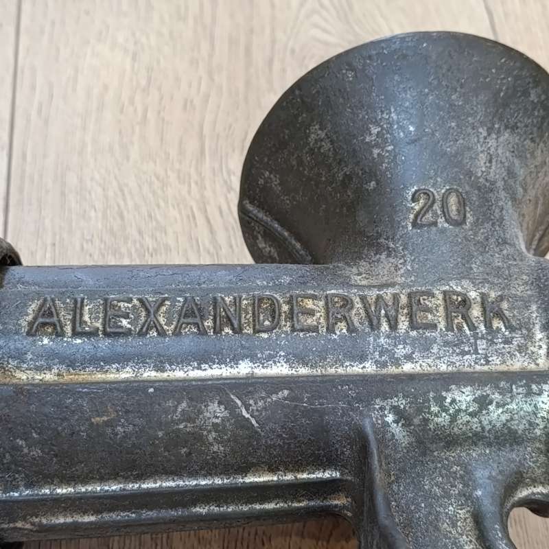 Vintage Alexanderwerk No. 20 meat mincer - no blade