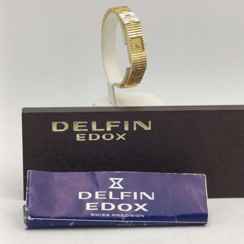 Vintage Delfin Edox gold colour mechanical ladies watch in original box - working