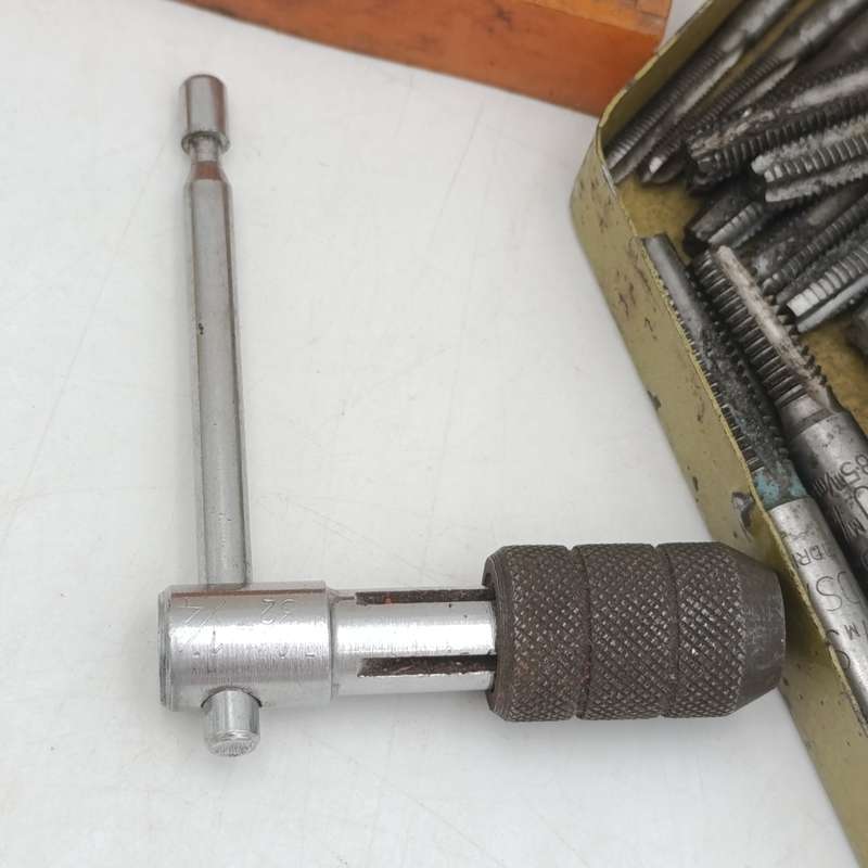 Vintage tap and die tool set