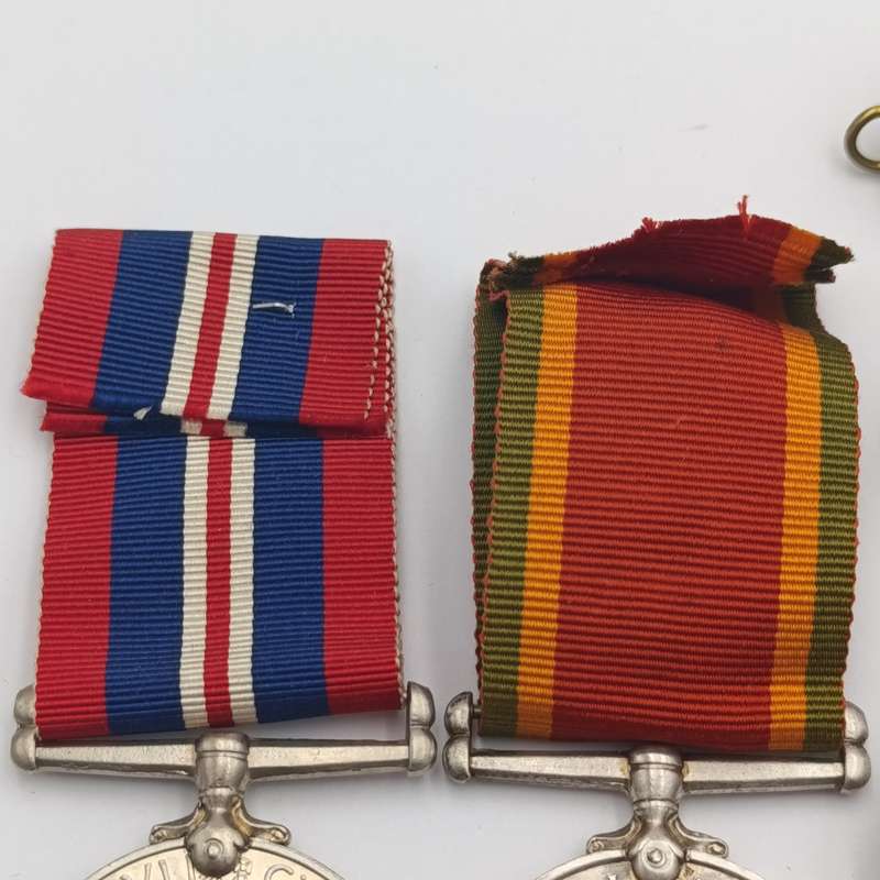 WW2 medals and badges set issued to 9549 HS Keevy - including 3 victory pin badges