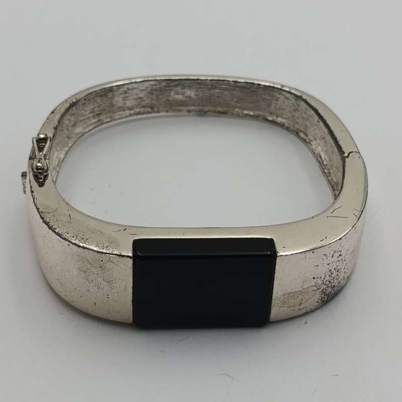 Sterling silver bangle and necklace set with onyx inserts - weight 132g