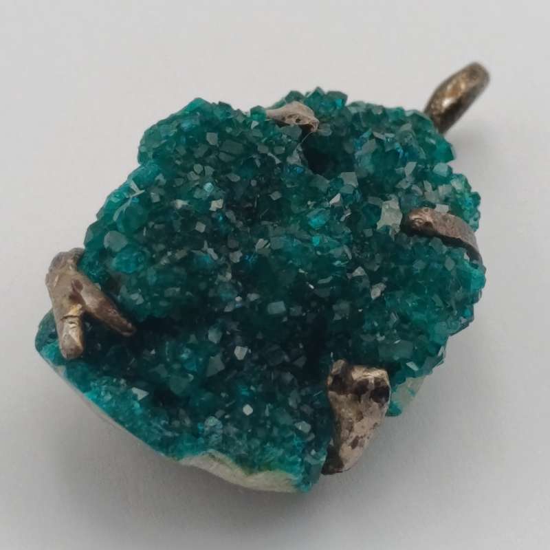 Dioptase & silver pendant - weight 16g
