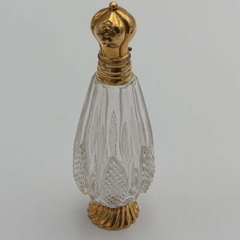 Antique Dutch 14kt gold and crystal perfume bottle in original box