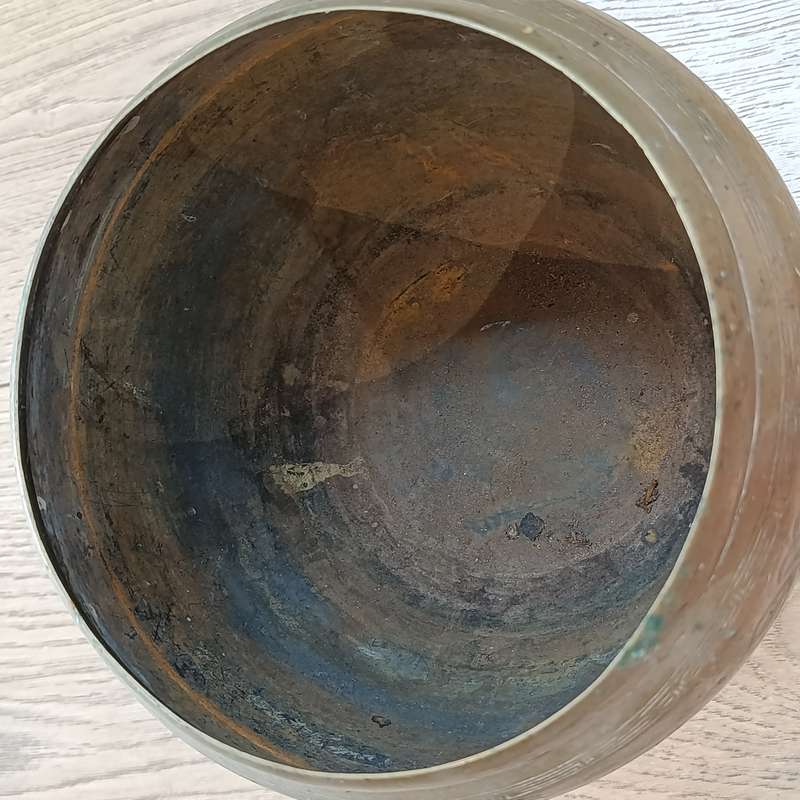 Chinese Brass flower pot with feet - vintage