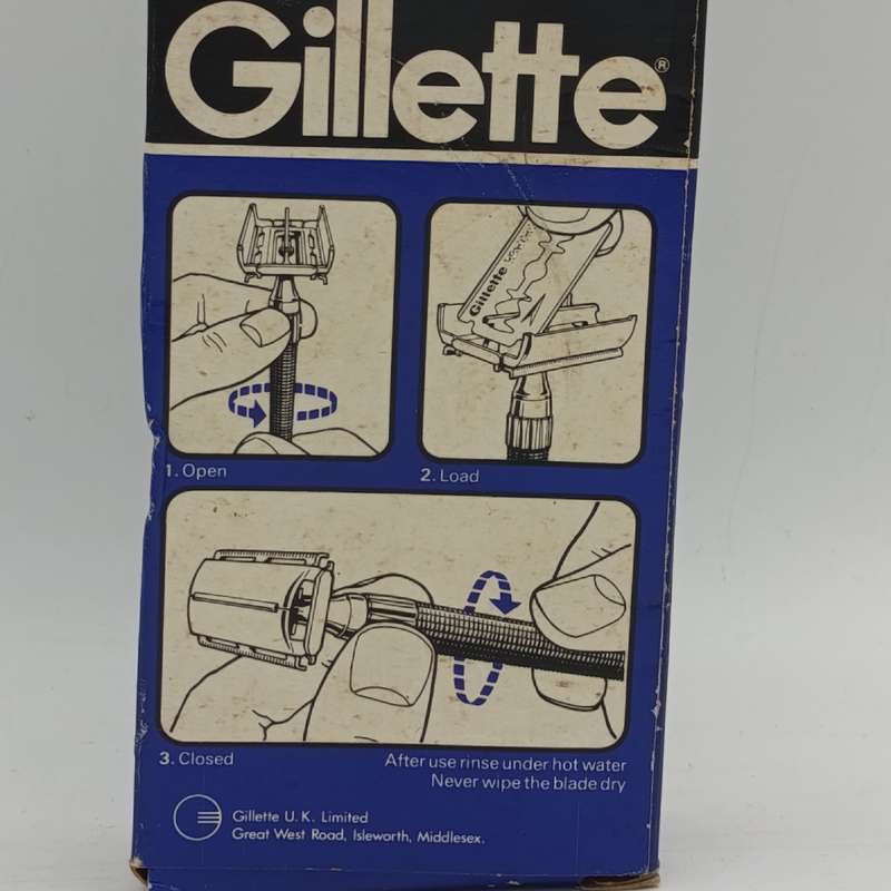 Vintage Gillette super slimtwist safety razor in box - unused