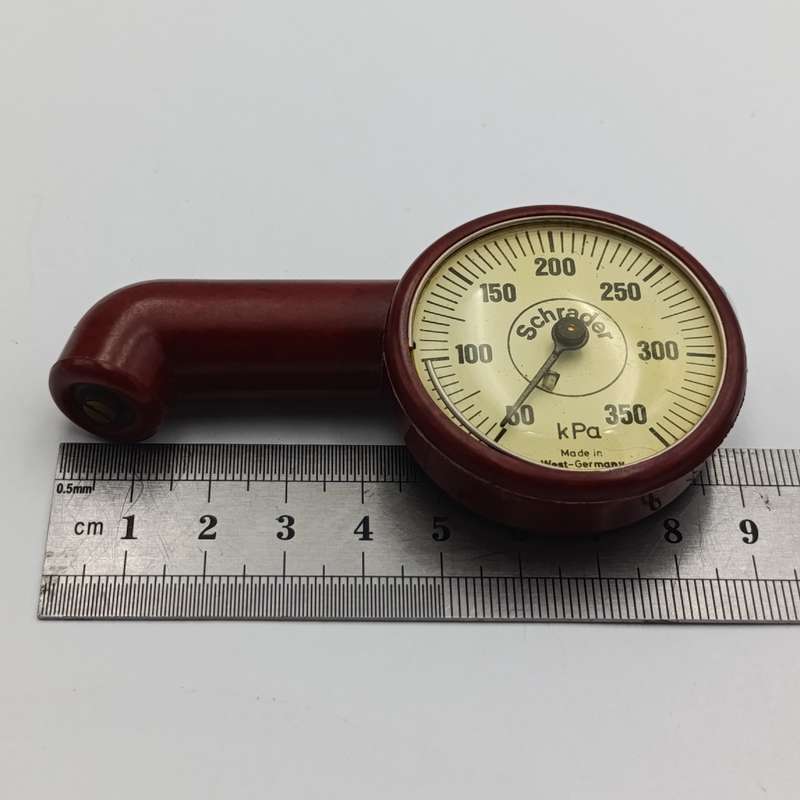 Schrader tyre Pressure gauge - made in West-Germany