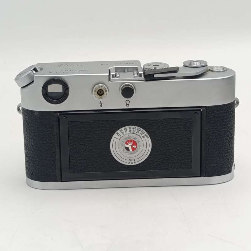 1970 Leica M4 35mm camera with 3 lenses Leica-meter MR and view-finder in case