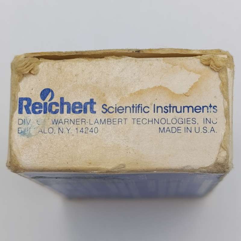 Vintage pack of disposable microtome blade - model 818