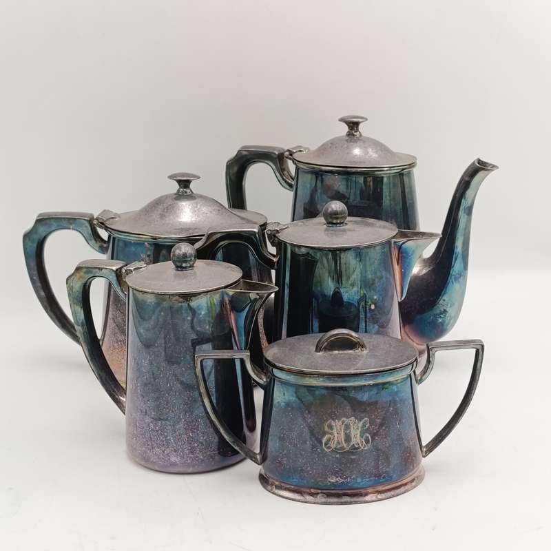 Vintage Silverplated Walker and Hall tea and coffee set - 6-piece