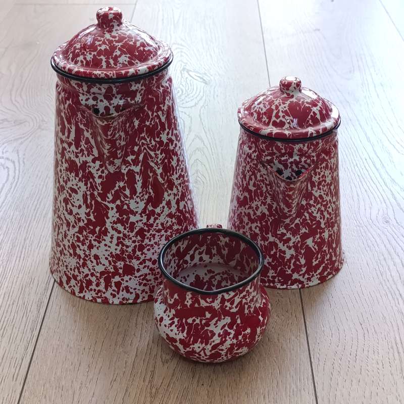 Large collection of vintage enamelware - 9 pieces