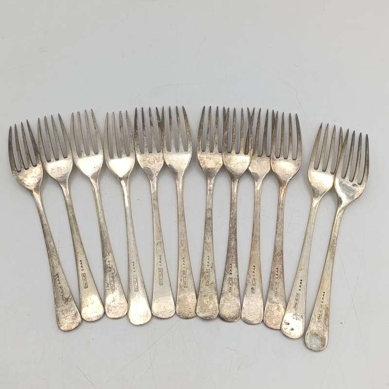 Vintage set of 12 Pak-Alam silverplated forks