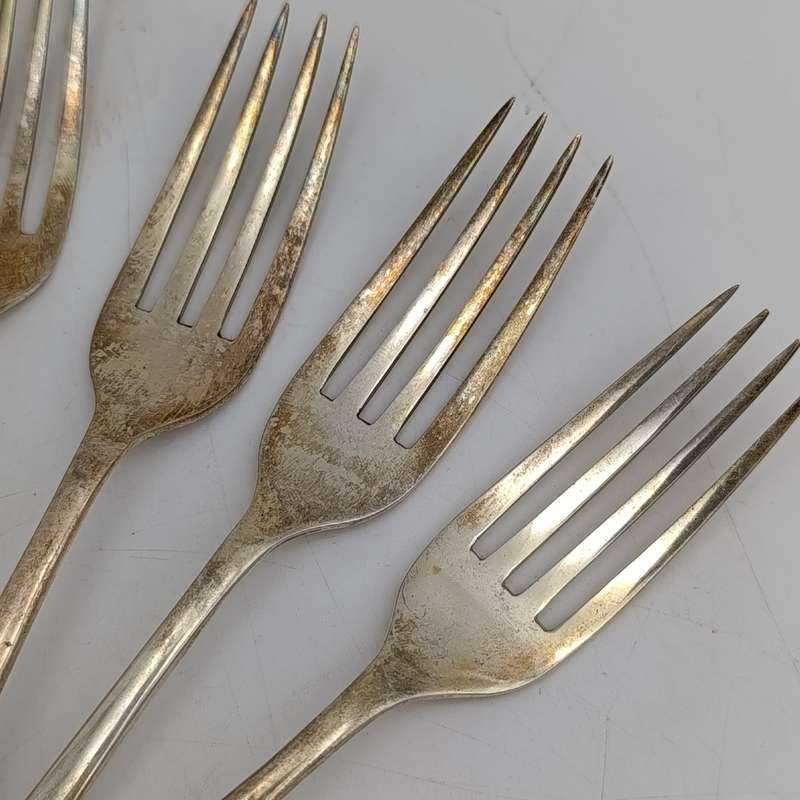 Vintage set of 12 Pak-Alam silverplated forks