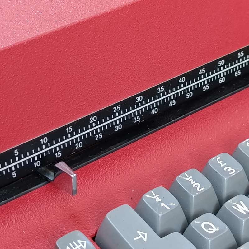 Vintage IBM Selectric II golf ball typewriter