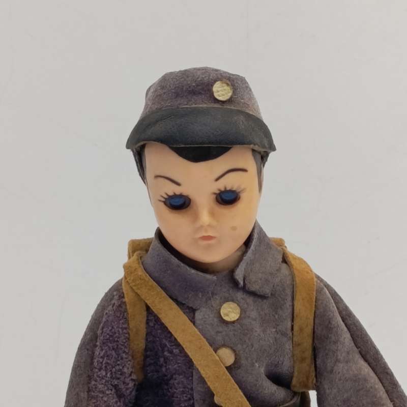 Lot of 3 Confederate soldier dolls
