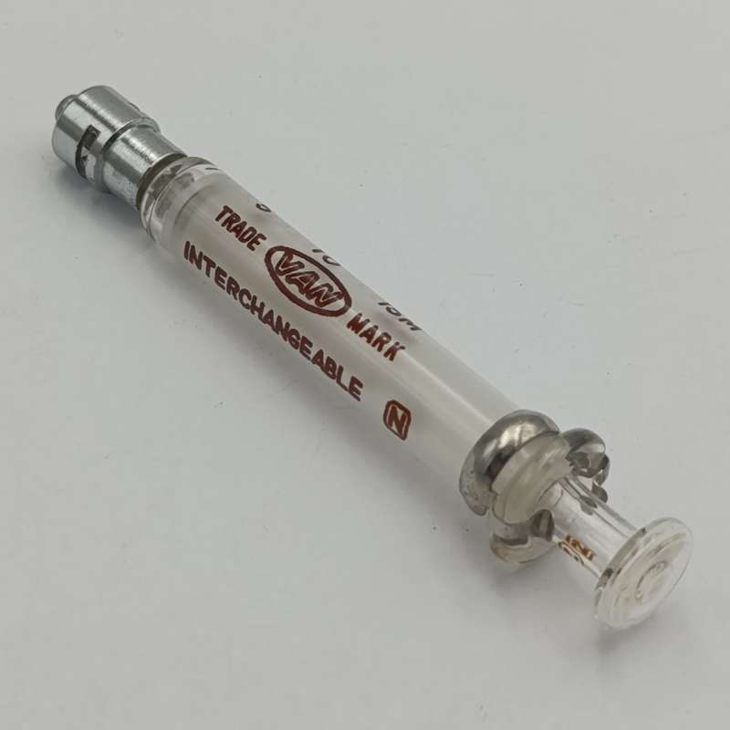 Lot of 7 vintage glass syringes