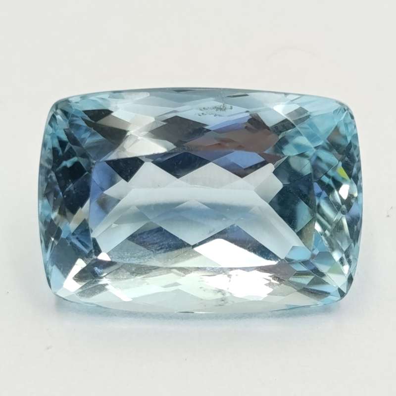 Rectangular cushion cut Aquamarine of 17,735ct with Gemlab certificate