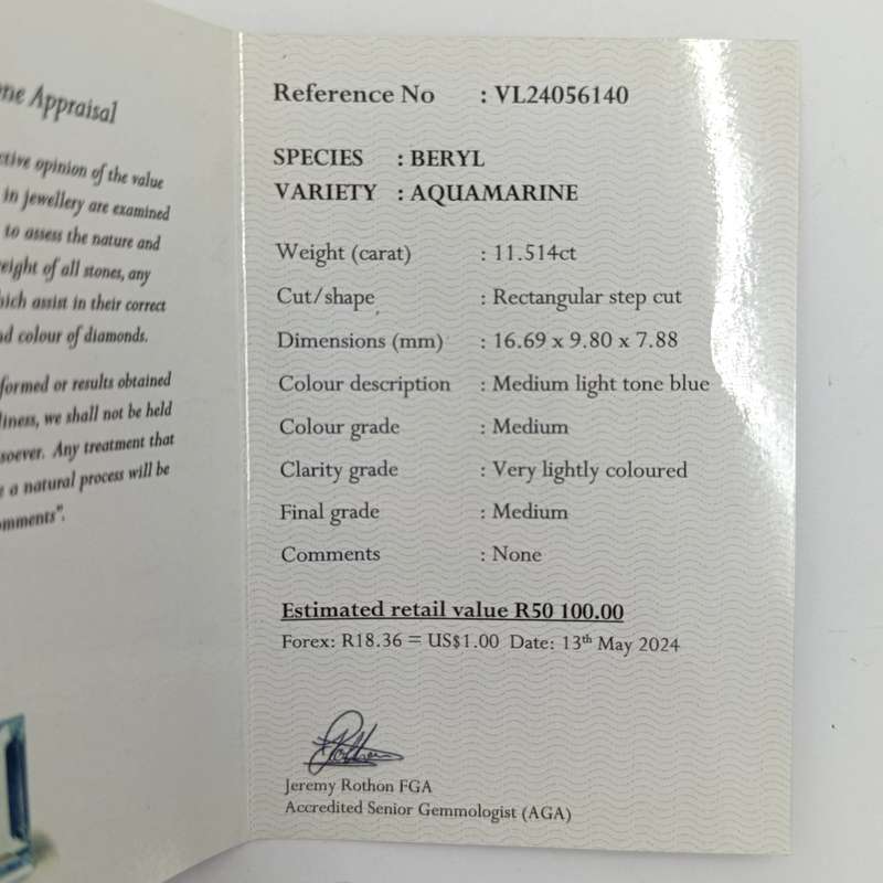 Rectangular Step Cut Aquamarine of 11,514ct with Gemlab certificate