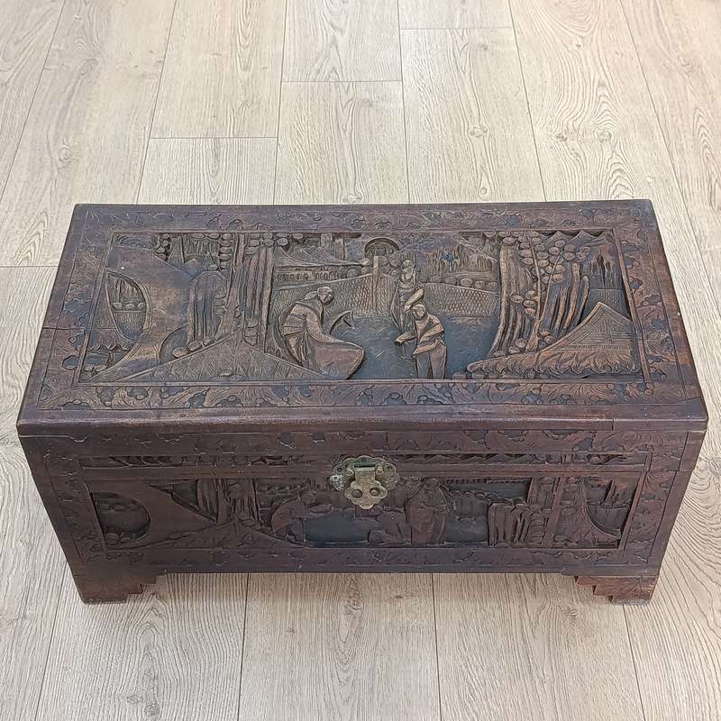 Antique Oriental Camphor kist - hand carved