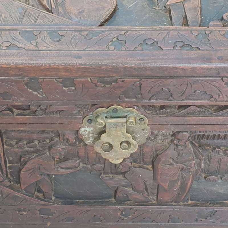 Antique Oriental Camphor kist - hand carved