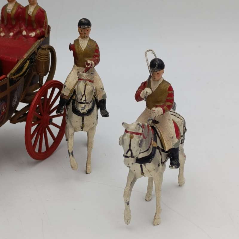 Britains Ltd Royal Carriage set lead figurines - one leg broken - harness missing