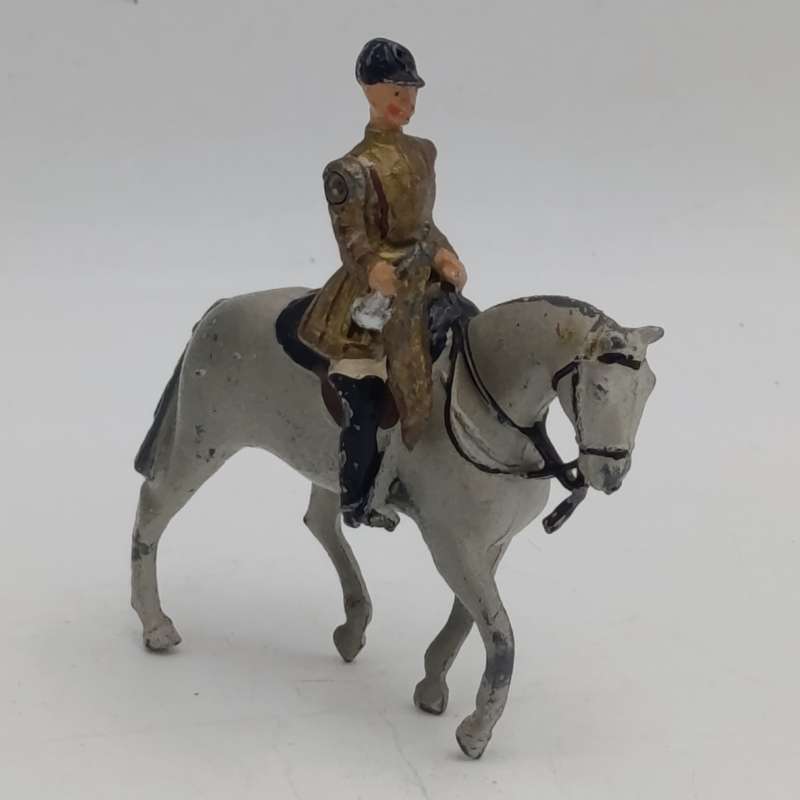 Britains Ltd Band of the Household Life Guards trumpeter on horse lead soldier