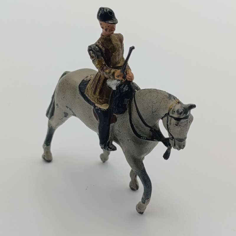 Britains Ltd Band of the Household Life Guards trumpeter on horse lead soldier