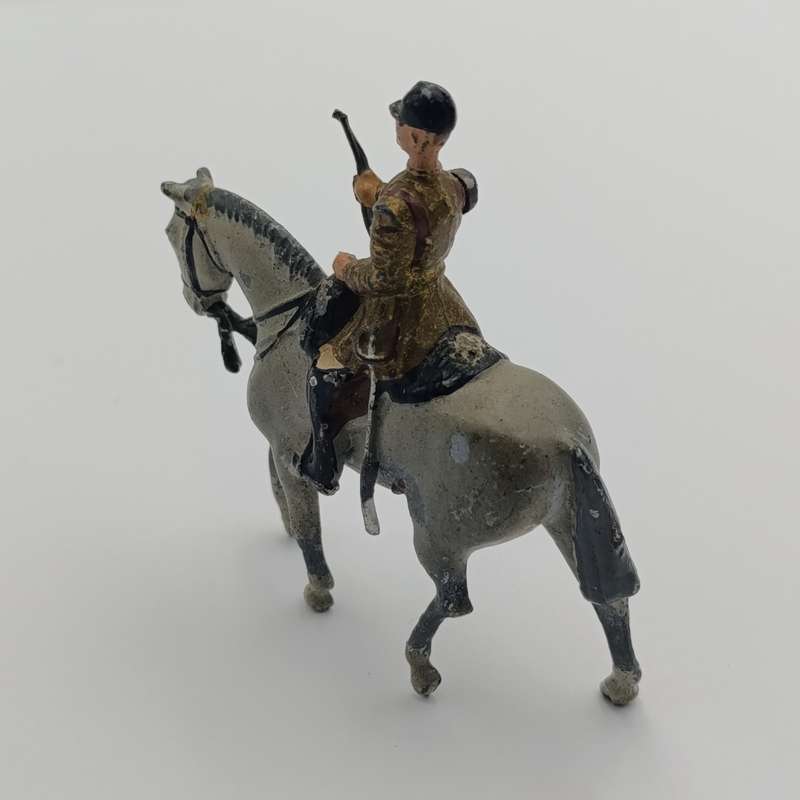 Britains Ltd Band of the Household Life Guards trumpeter on horse lead soldier
