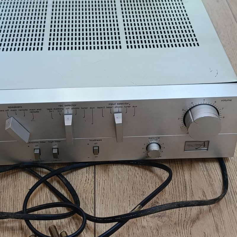Technics SU-V3 stereo integrated DC amplifier