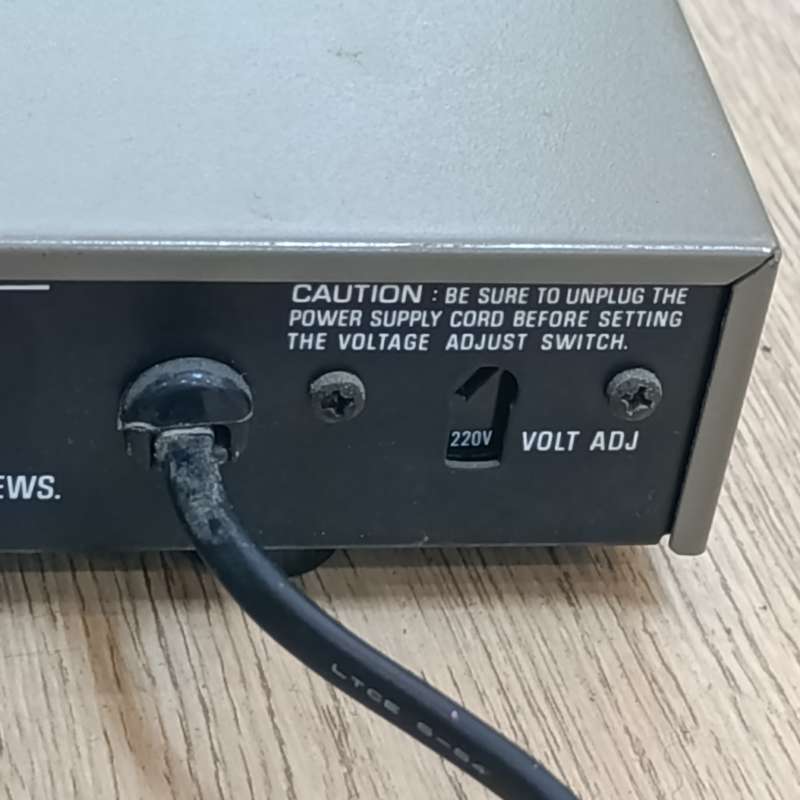 Technics ST-53 FM/AM Stereo tuner - working