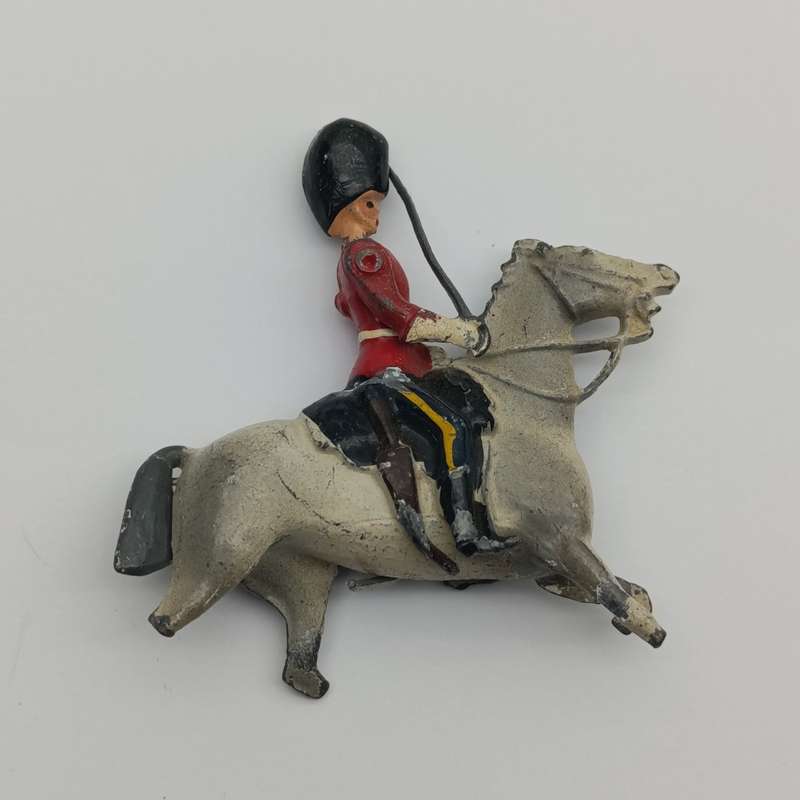 Lot of 4 vintage Britains Ltd cavalry lead soldiers - damaged